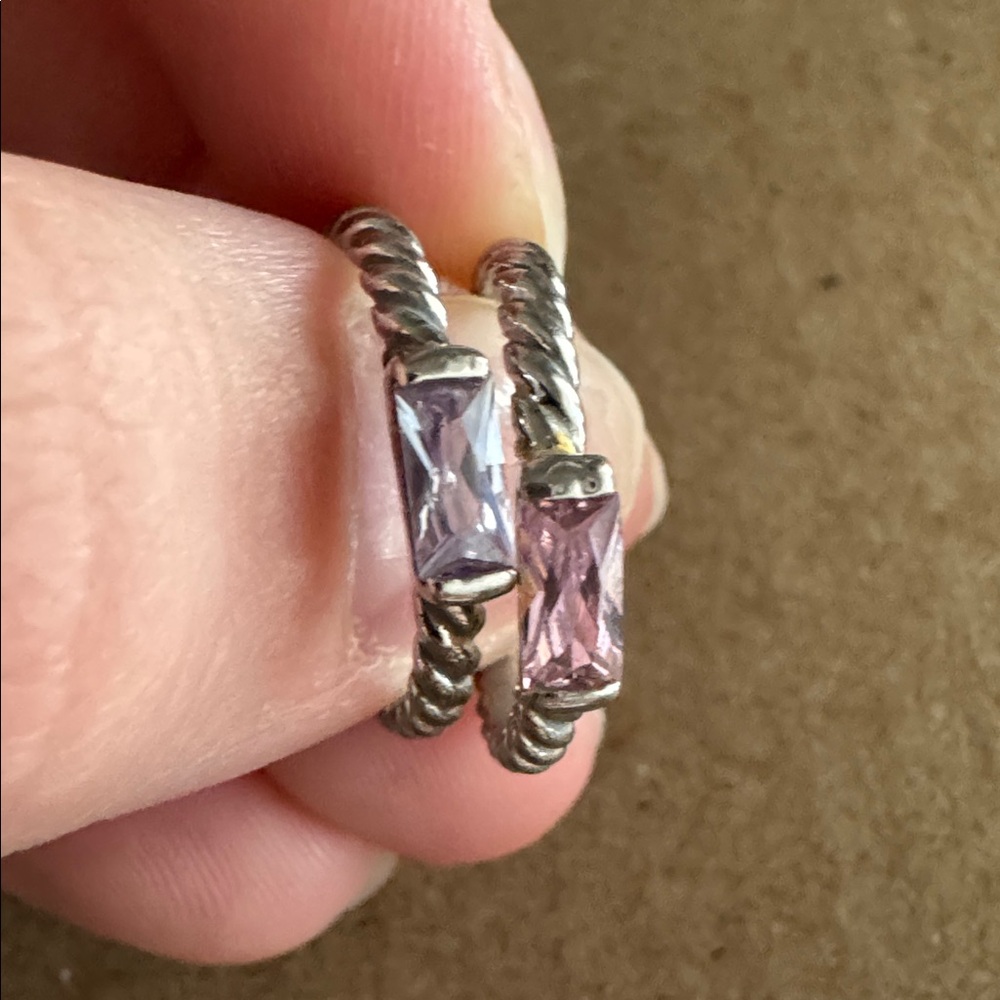 Elegant Silver Women's Jewelry Set - Picture 2 of 5